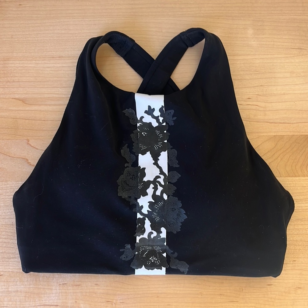 Black Longline Athleta Bra with White Pattern, Size XS